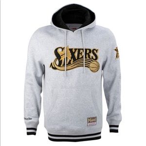 Philadelphia 76ers Hoodie NWT